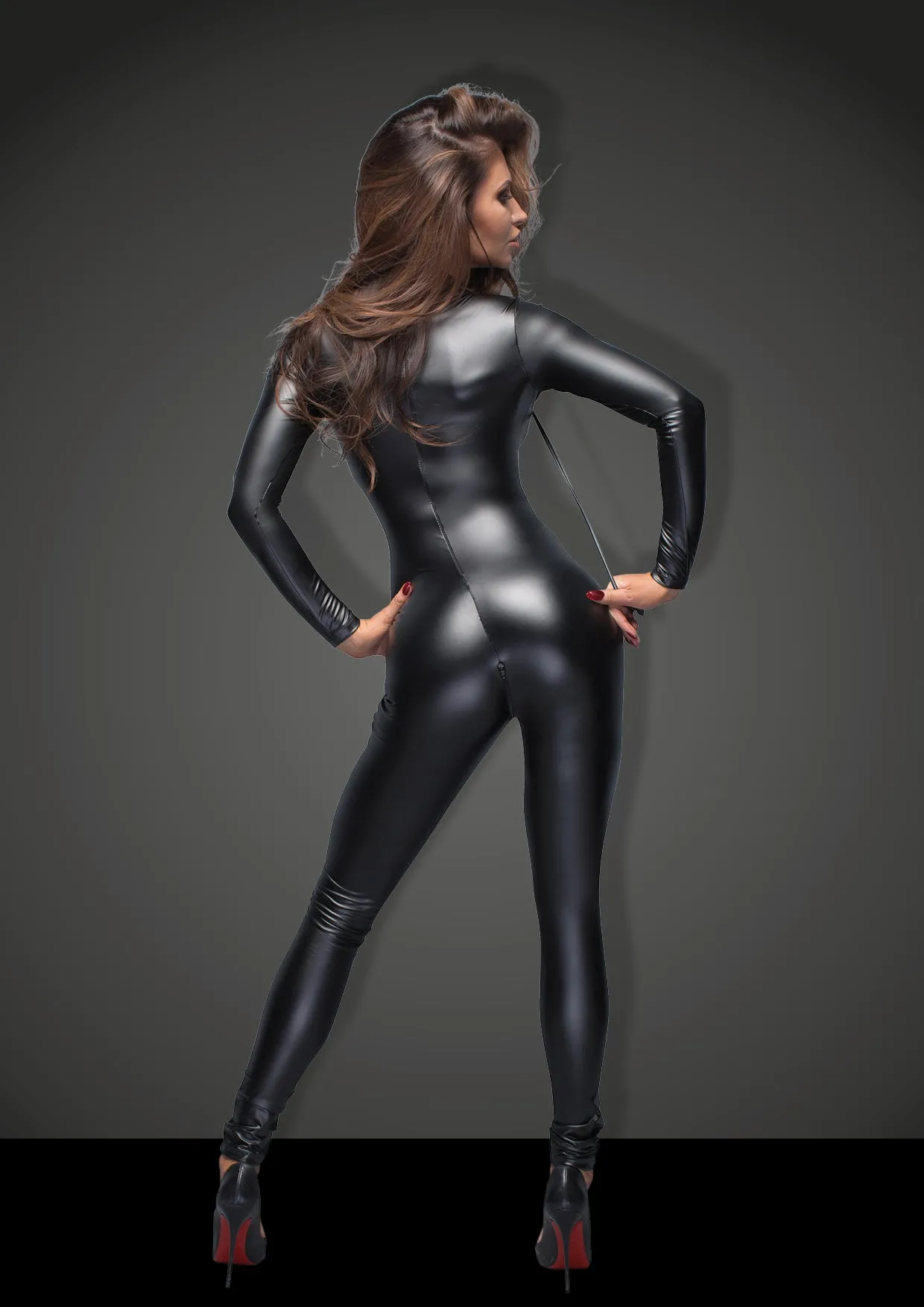 Catsuit with leash and 2-way zipper