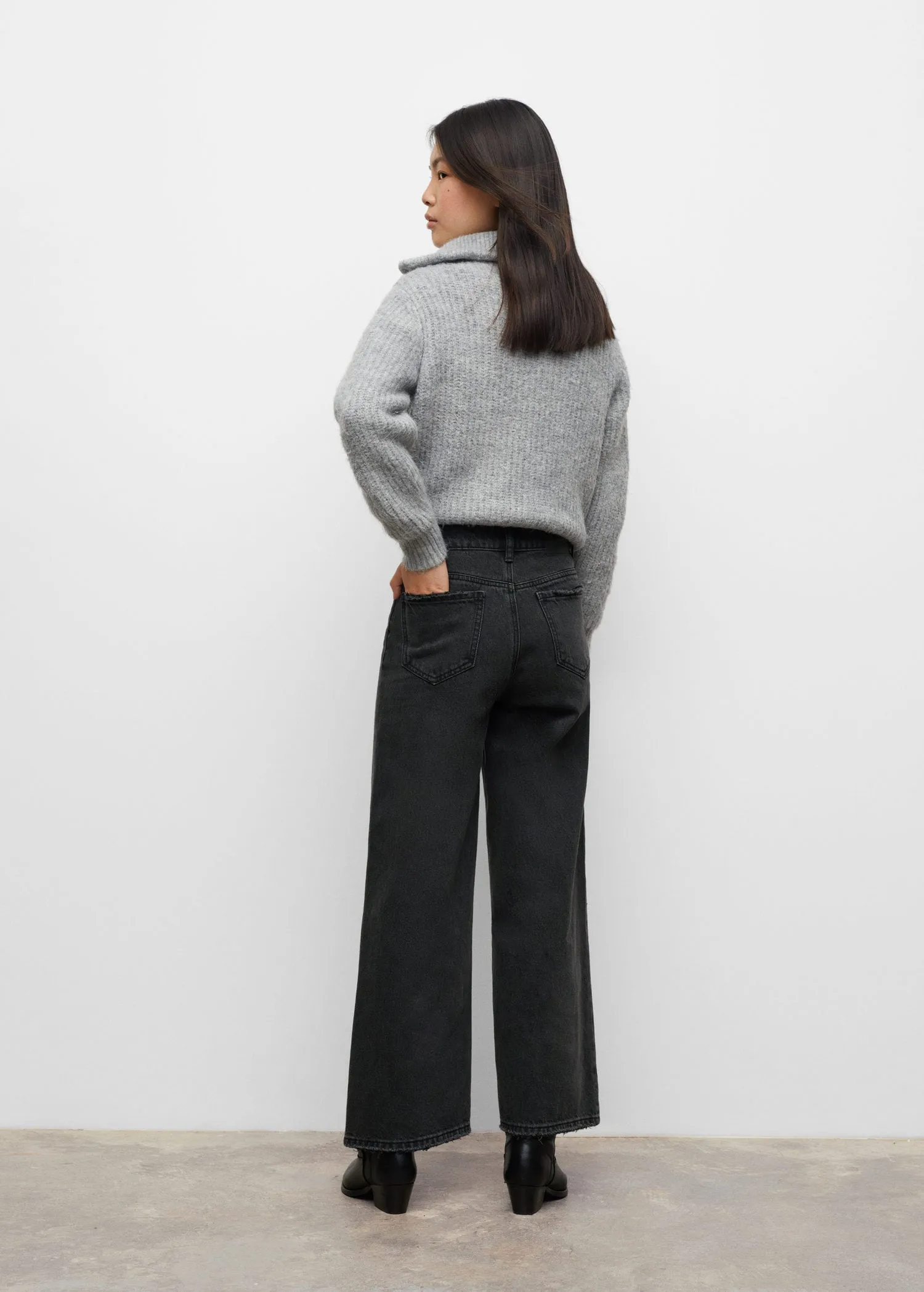 Frayed hem culotte jeans