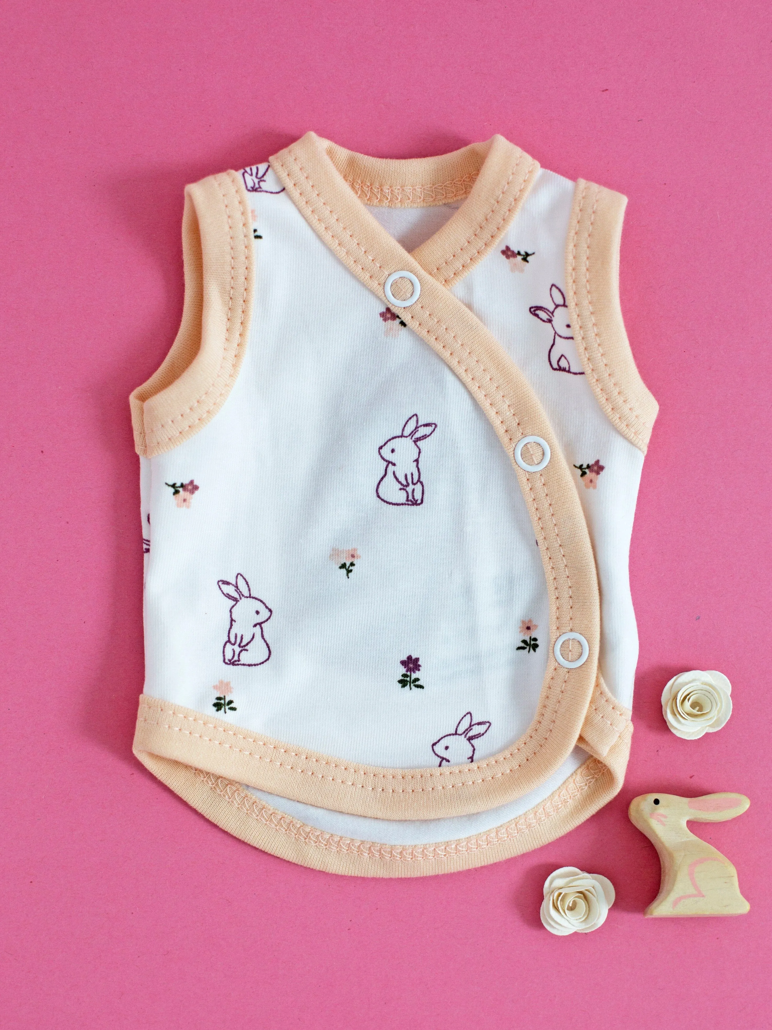 Incubator Vest, Flower Bunny