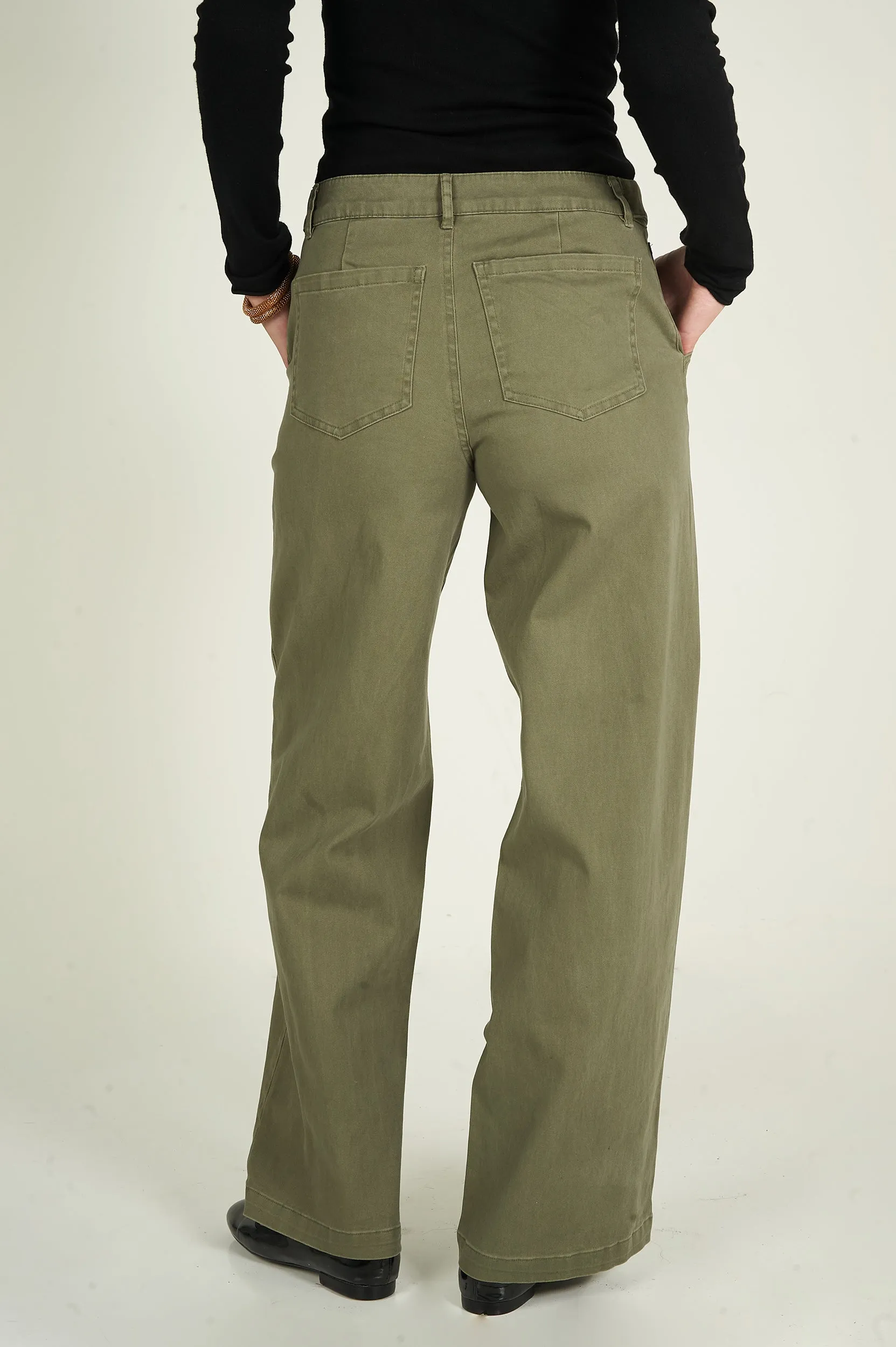 Jean à jambe large - CJ25581LK03 - (E-C16)