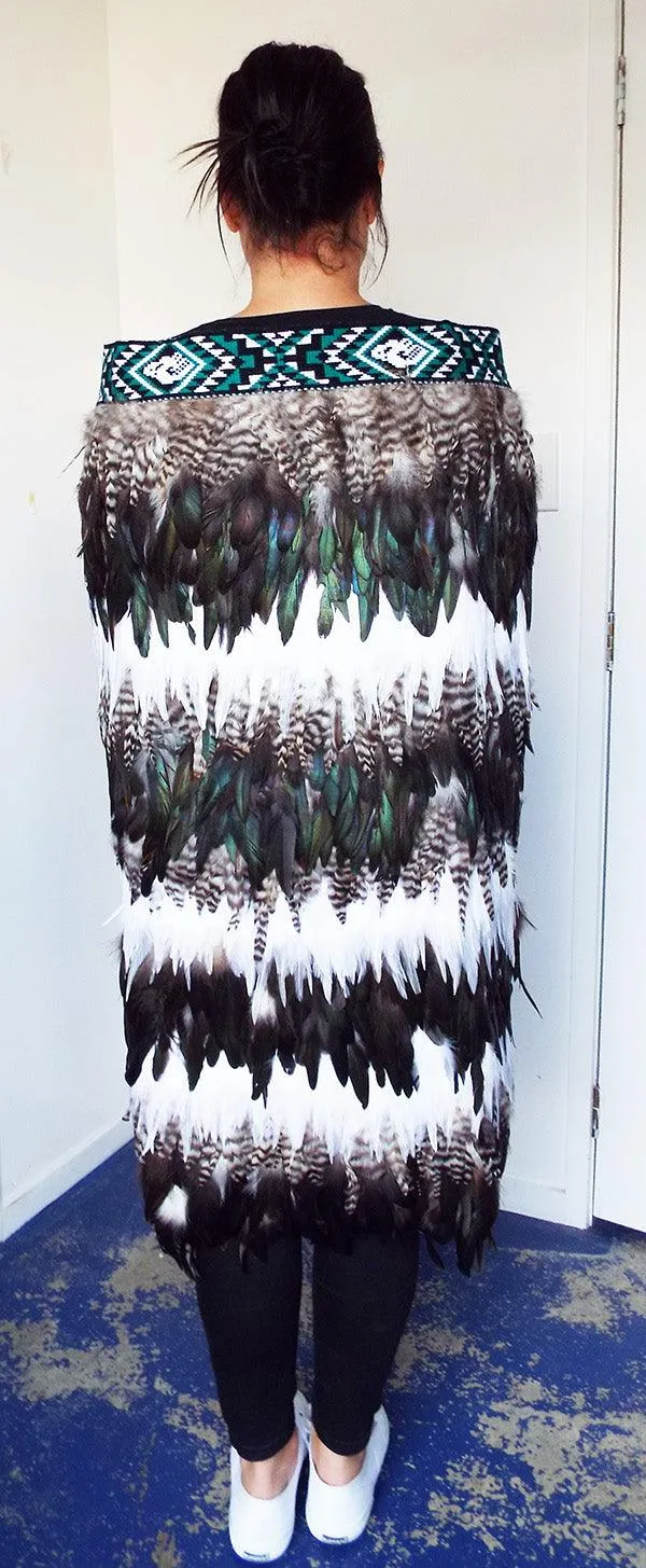 Maori Feather Korowai - White Jade Mottled Stripe