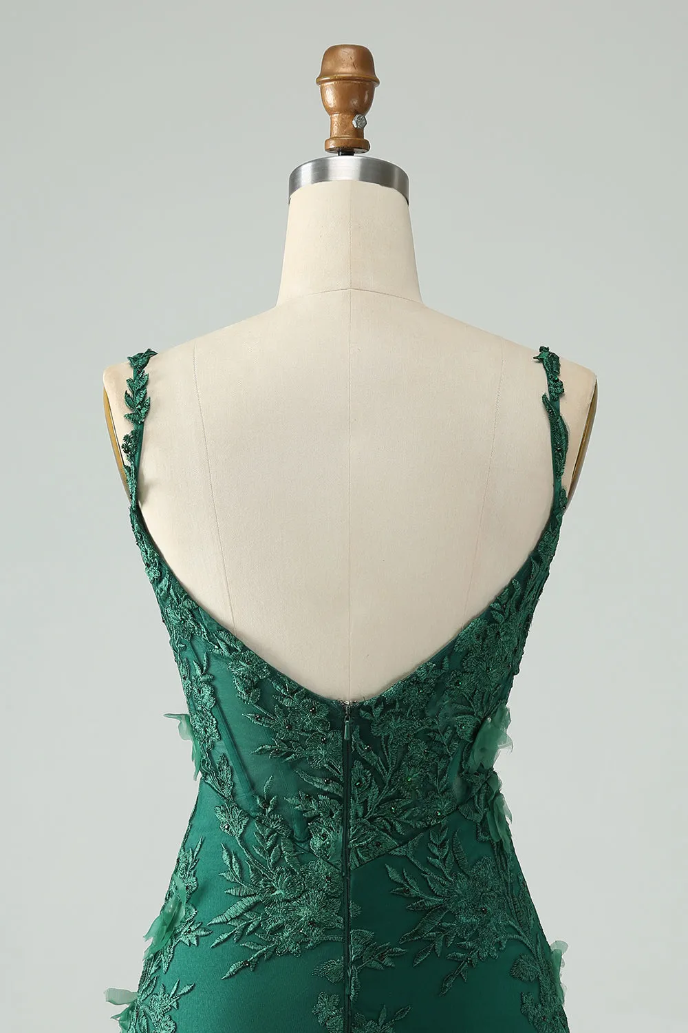 Pretty Green Bodycon Spaghetti Straps Appliques Short Homecoming Dress with Slit