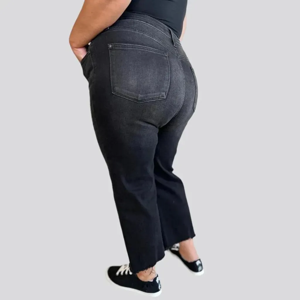Straight sanded jeans
 for women