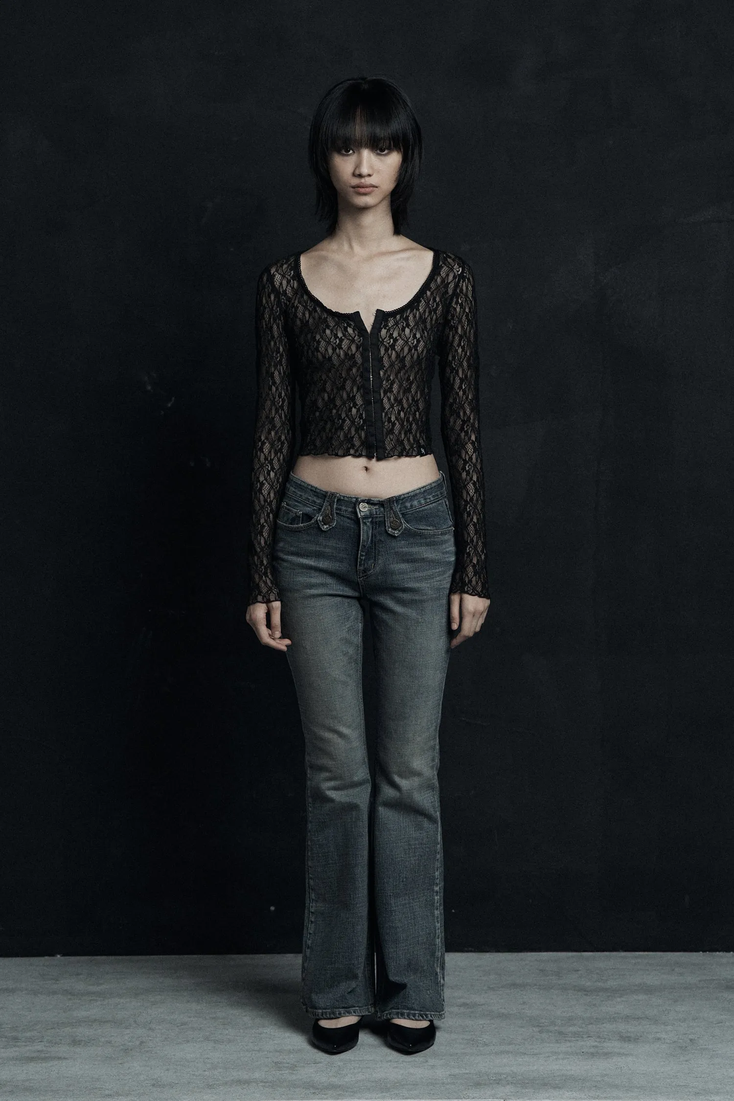 [SYNERJYN] FW 24 ROSE LACE SLIM CARDIGAN BLACK